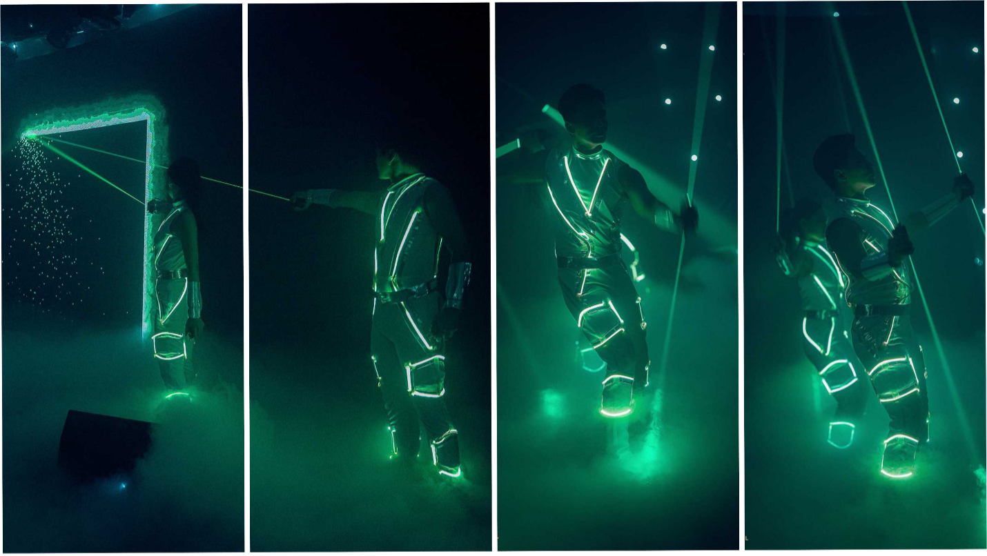 Laser cầm tay kết hợp LED Dance — Vũ Đoàn DK