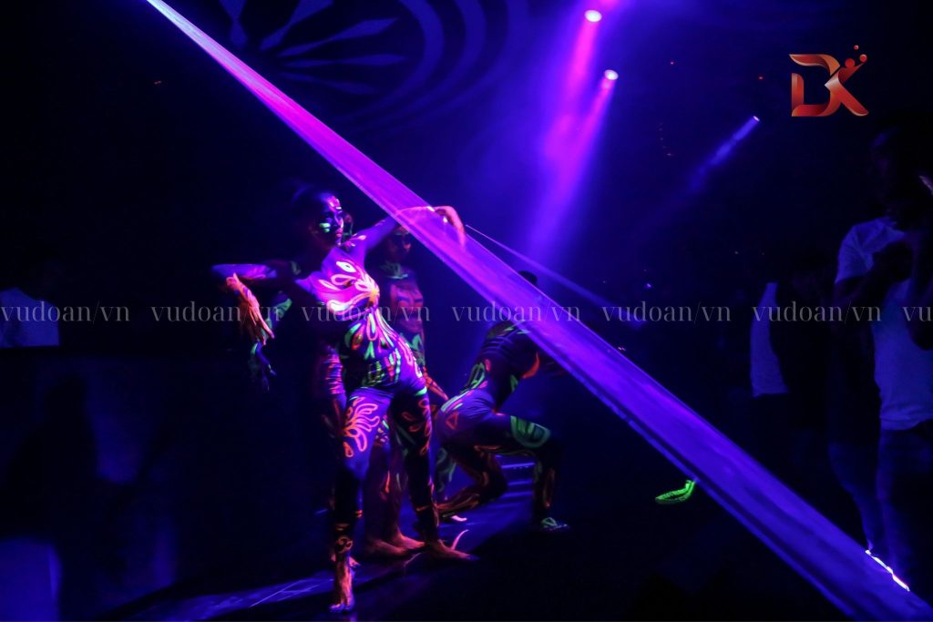 Biểu diễn Body paiting